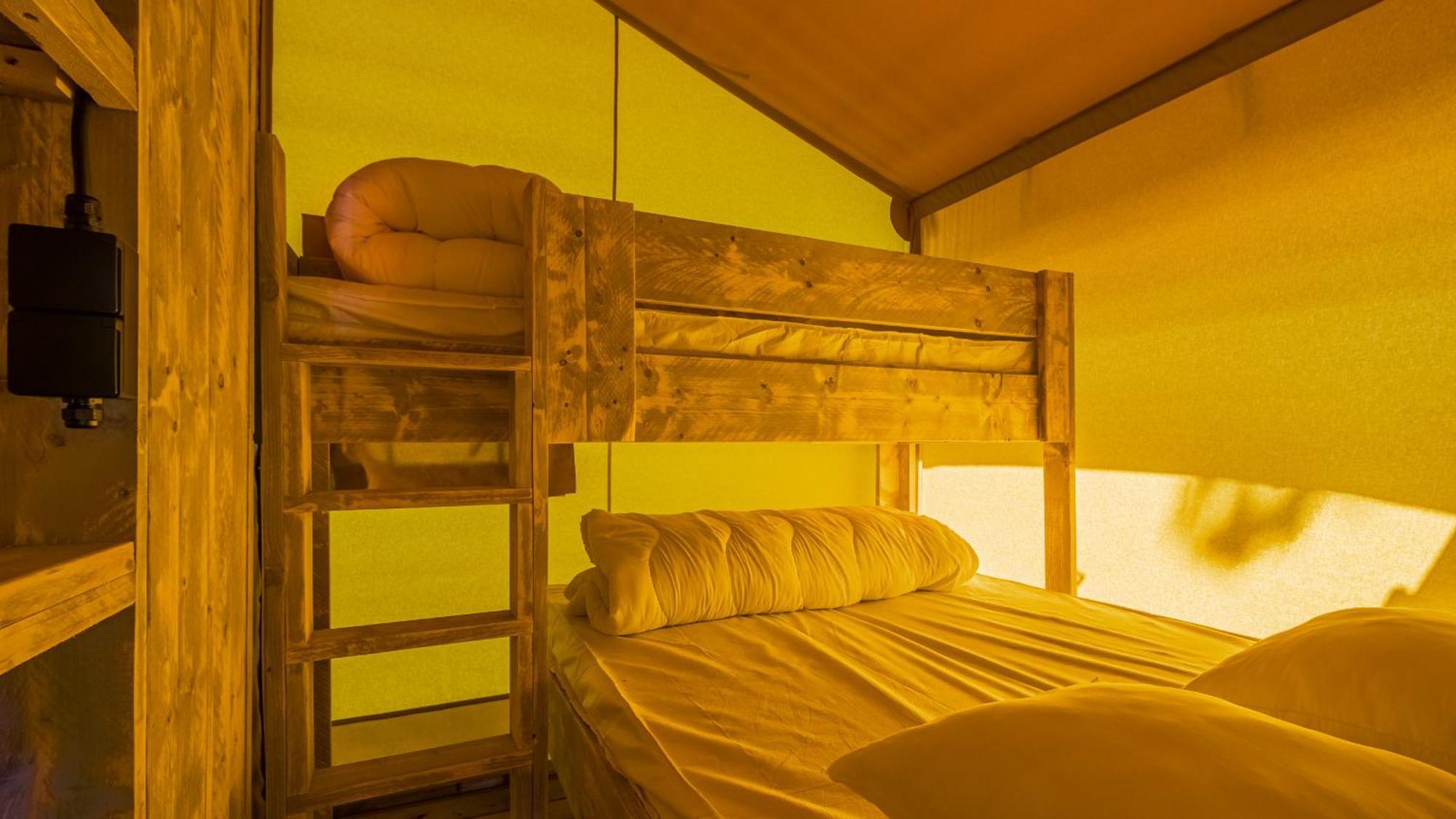 Camping Saint Michel Courtils Kültér fotó